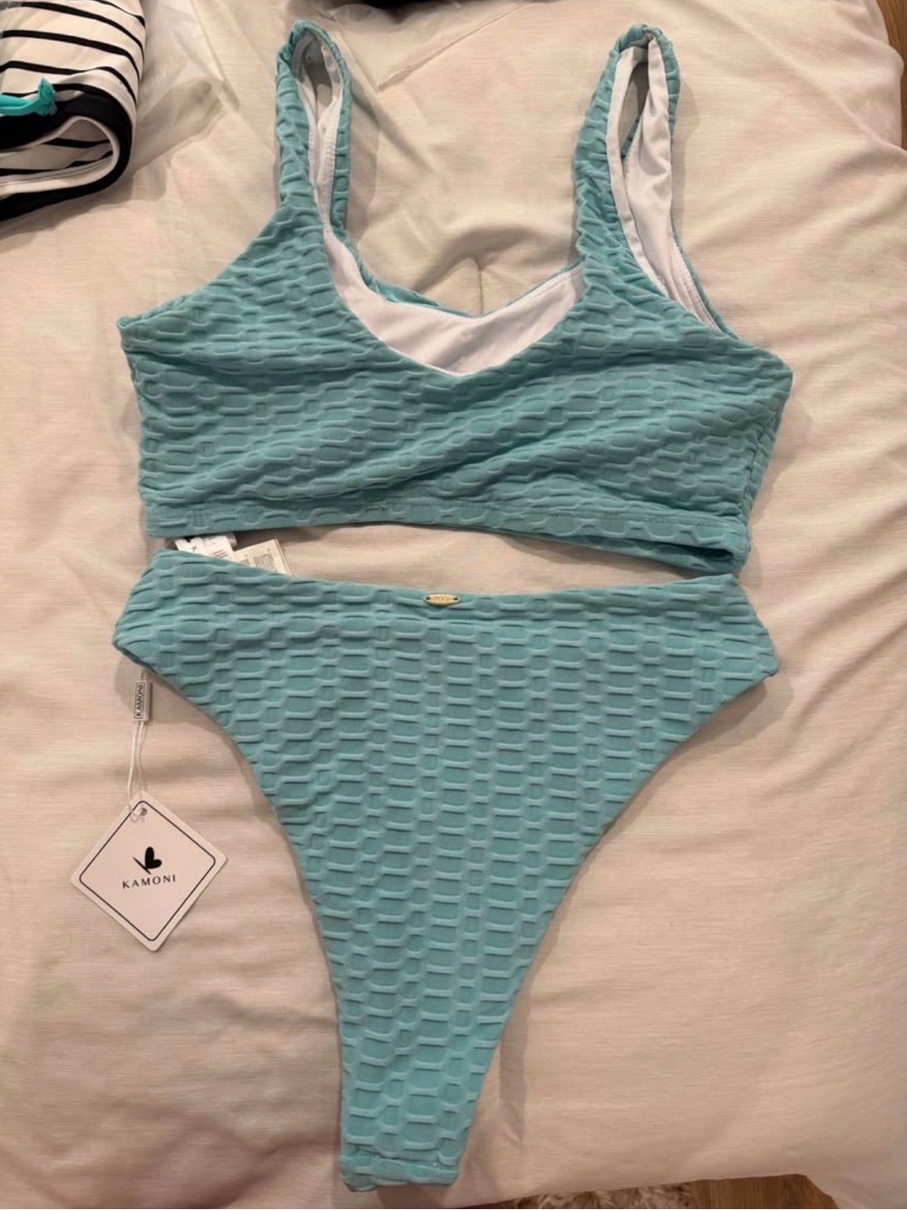 Kamoni Women's Textured Aqua High-Cut Bikini Set